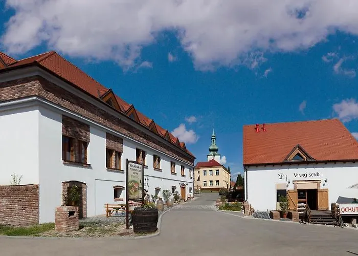 Penzion A Restaurace Vinarstvi Pritluky