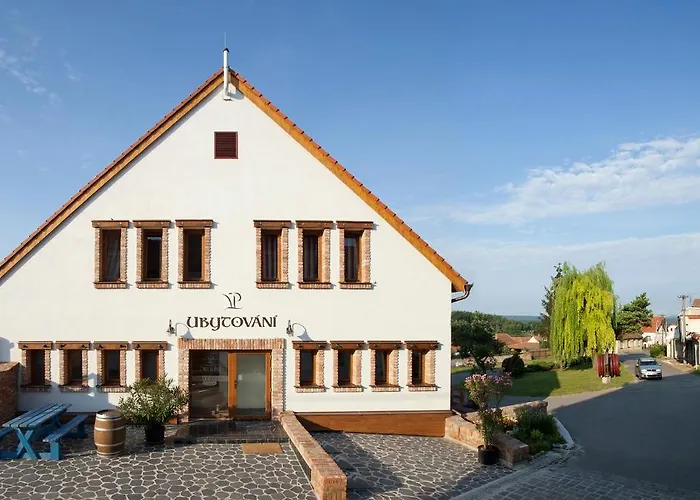 Penzion A Restaurace Vinarstvi Pritluky